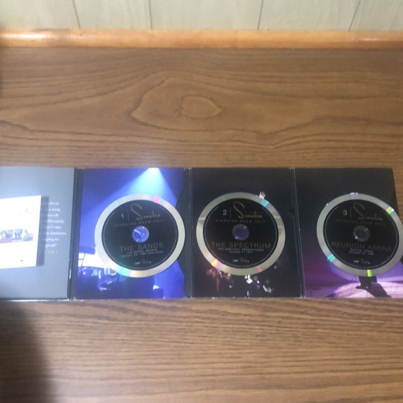 Frank Sinatra: Standing Room Only 3 disc set - Picture 7 of 11